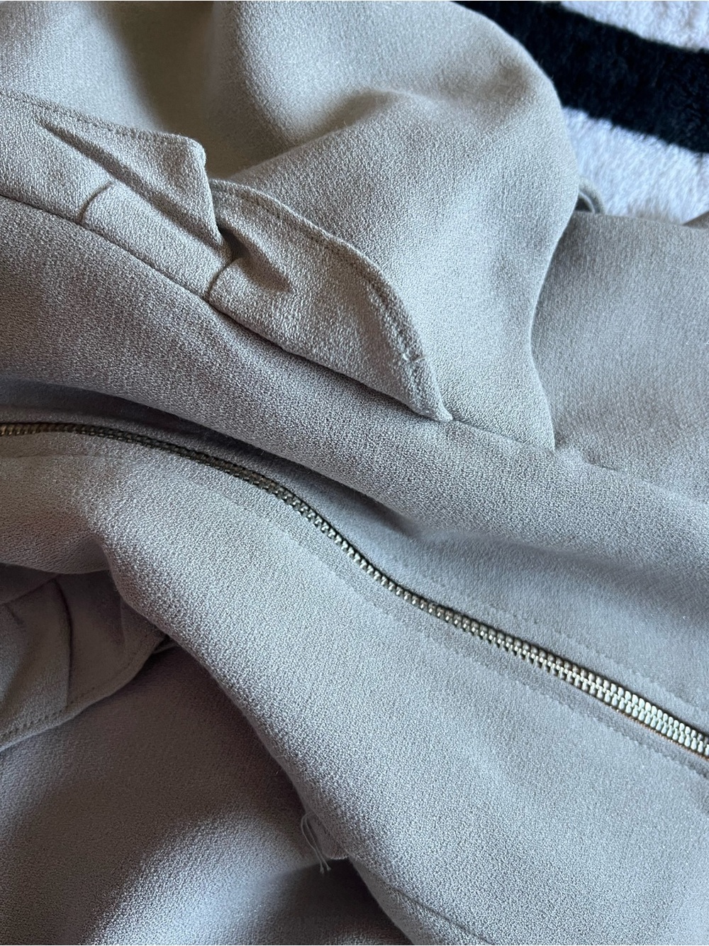 Max Studio Light Gray Ruffle Front Zip Jacket - Picture 3 of 3